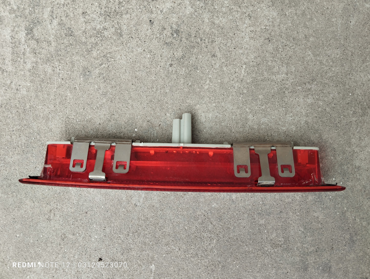 Toyota Vitz OEM Rear Trunk brake Light Genuine Japanese OEM 81570-52220