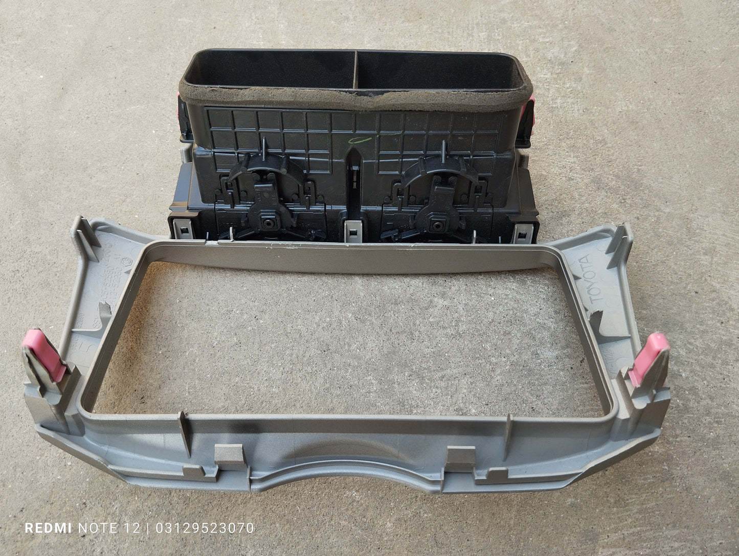 Toyota Vitz OEM interior Dashboard AC Air Vent Panel Genuine Japanese OEM 55405-52580 555687-2010