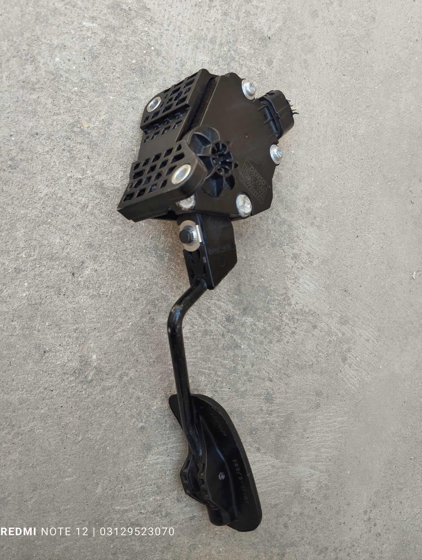 Toyota Prius OEM Accelerator Pedal Genuine Japanese OEM 78110-47060