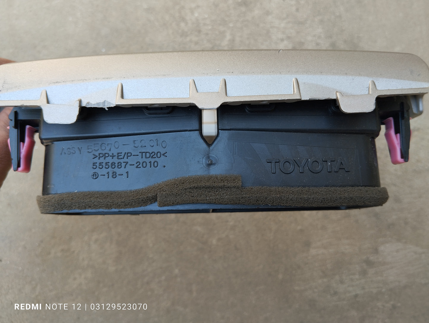 Toyota Vitz OEM interior Dashboard AC Air Vent Panel Genuine Japanese OEM 55405-52580 555687-2010