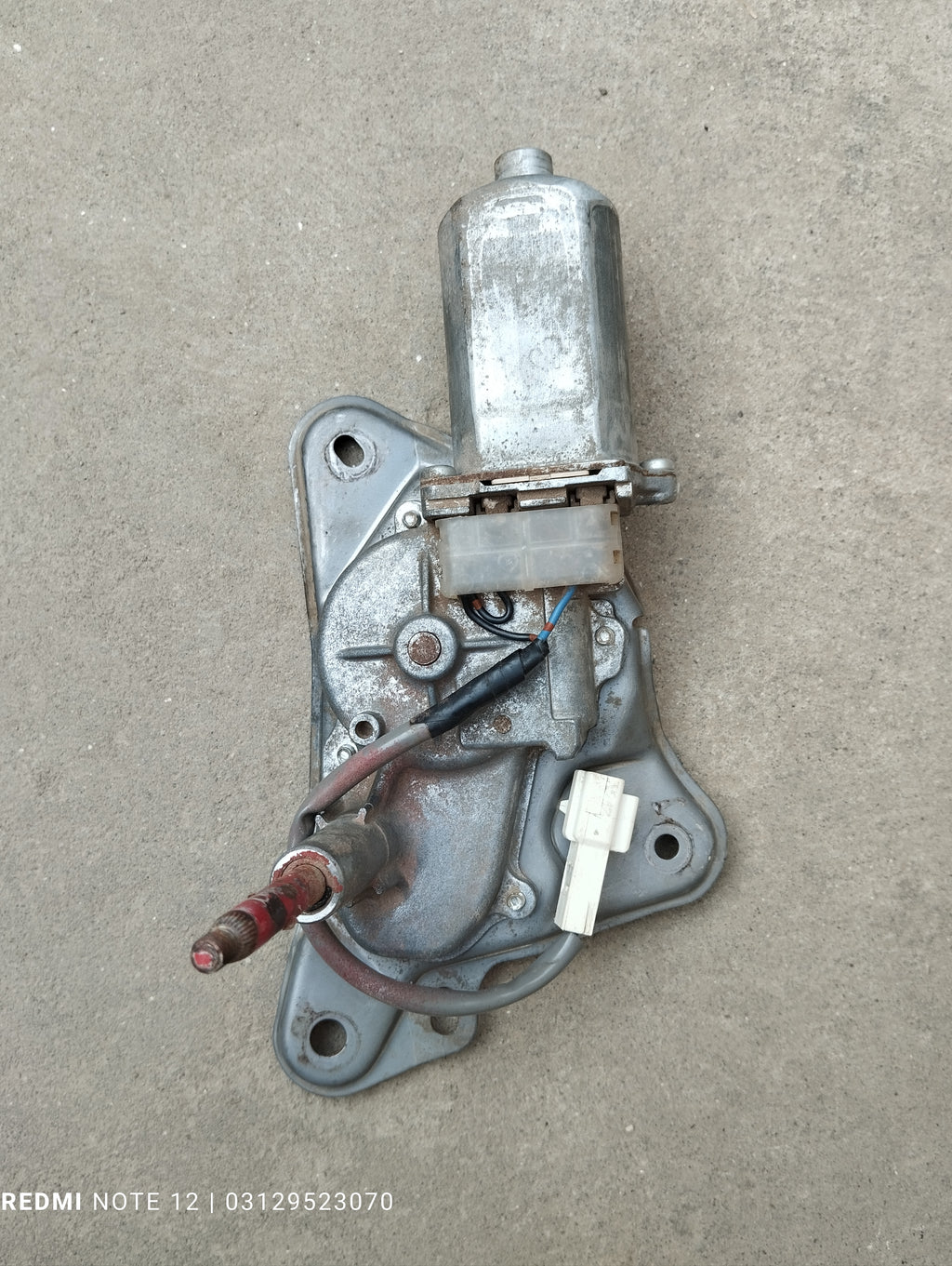 Toyota Passo OEM Rear Trunk Wiper Motor Genuine Japanese OEM 85130-B1010