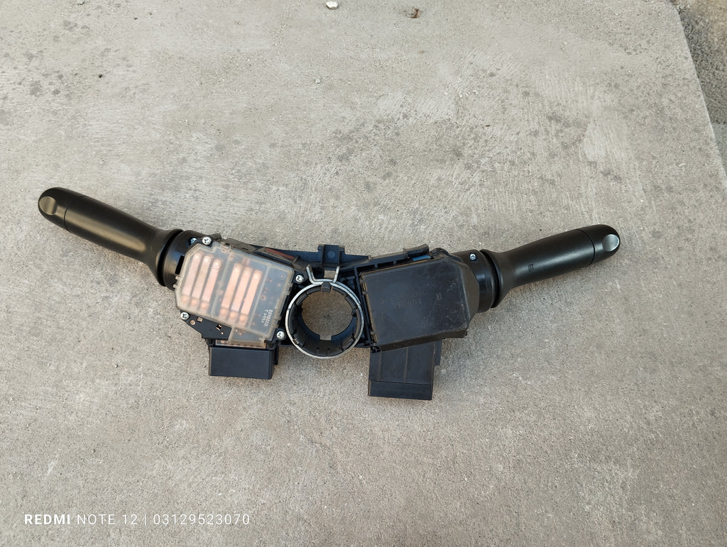 Toyota Vitz Belta Yaris OEM Headlamp Switch Indicator switch Genuine Japanese OEM 84140-52130