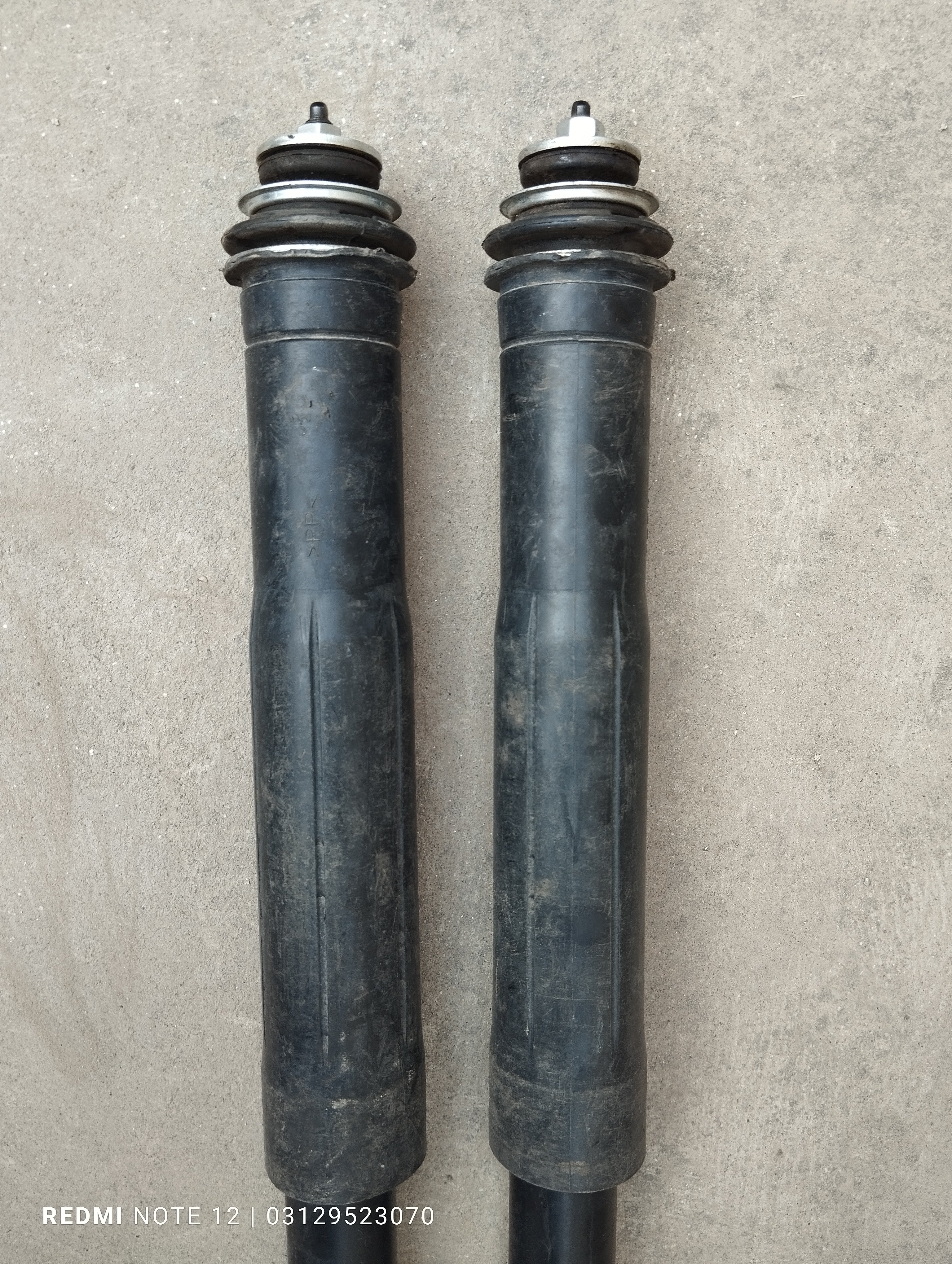 Toyota Aqua Vitz Belta OEM Rear Shock Absorber Lift & Right Side Genuine Japanese OEM 48530-52N20