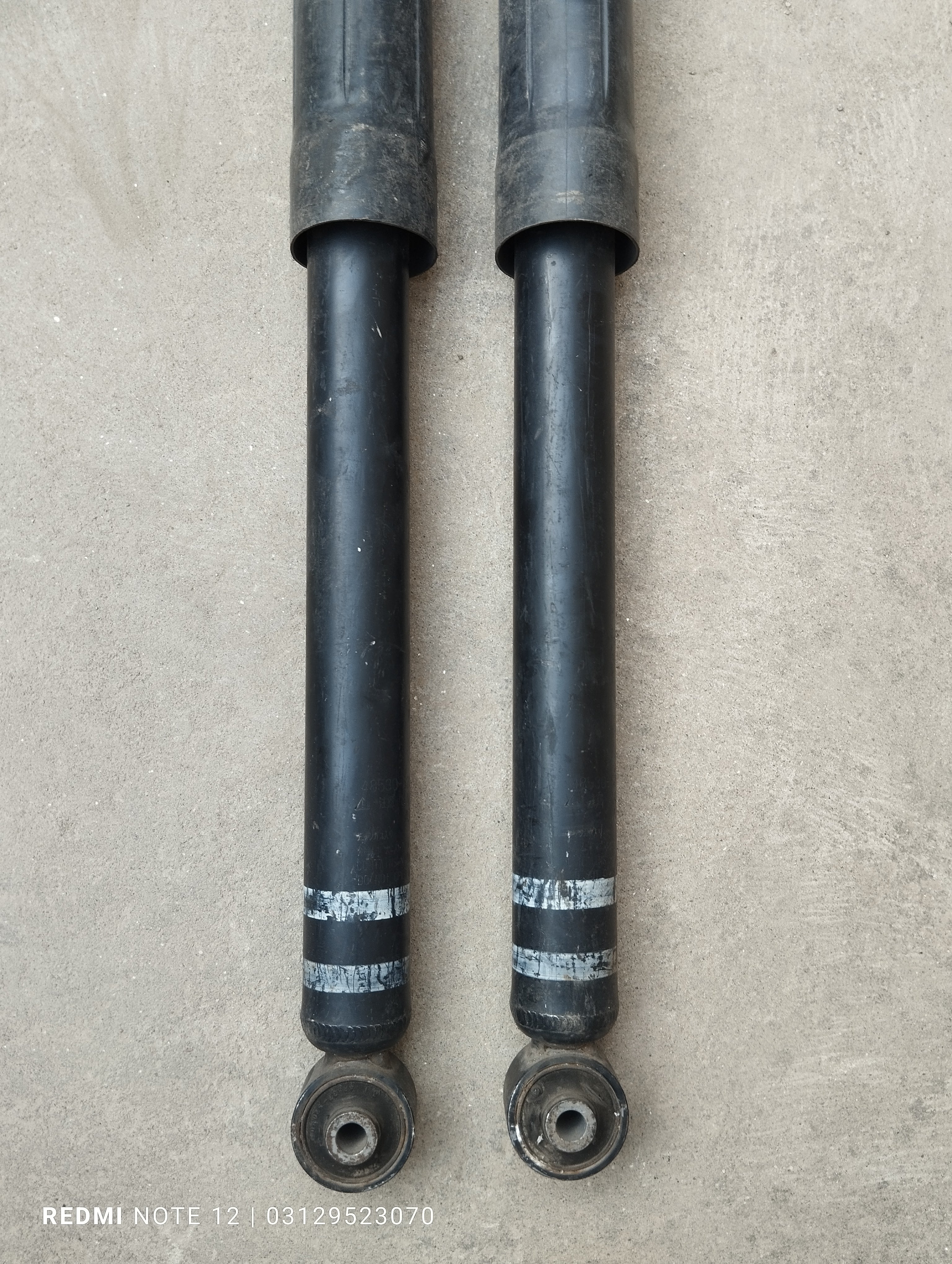 Toyota Aqua Vitz Belta OEM Rear Shock Absorber Lift & Right Side Genuine Japanese OEM 48530-52N20