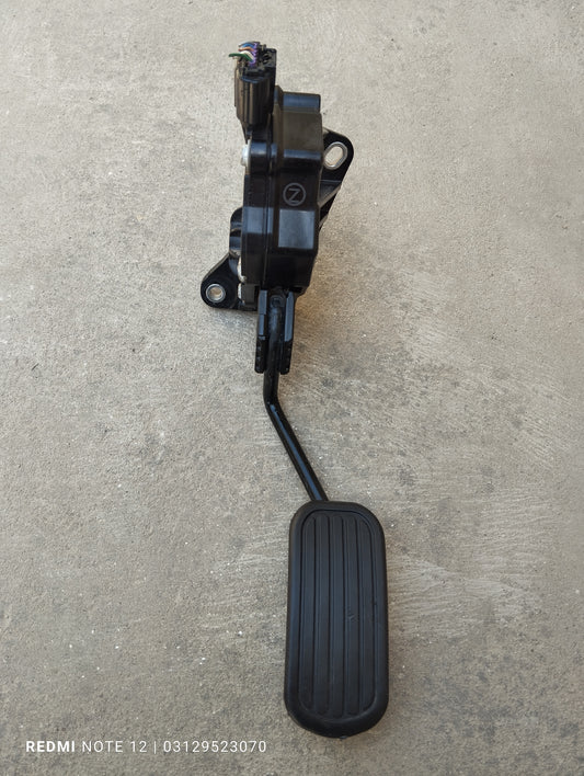 Toyota Prius OEM Accelerator Pedal Genuine Japanese OEM 78110-47060