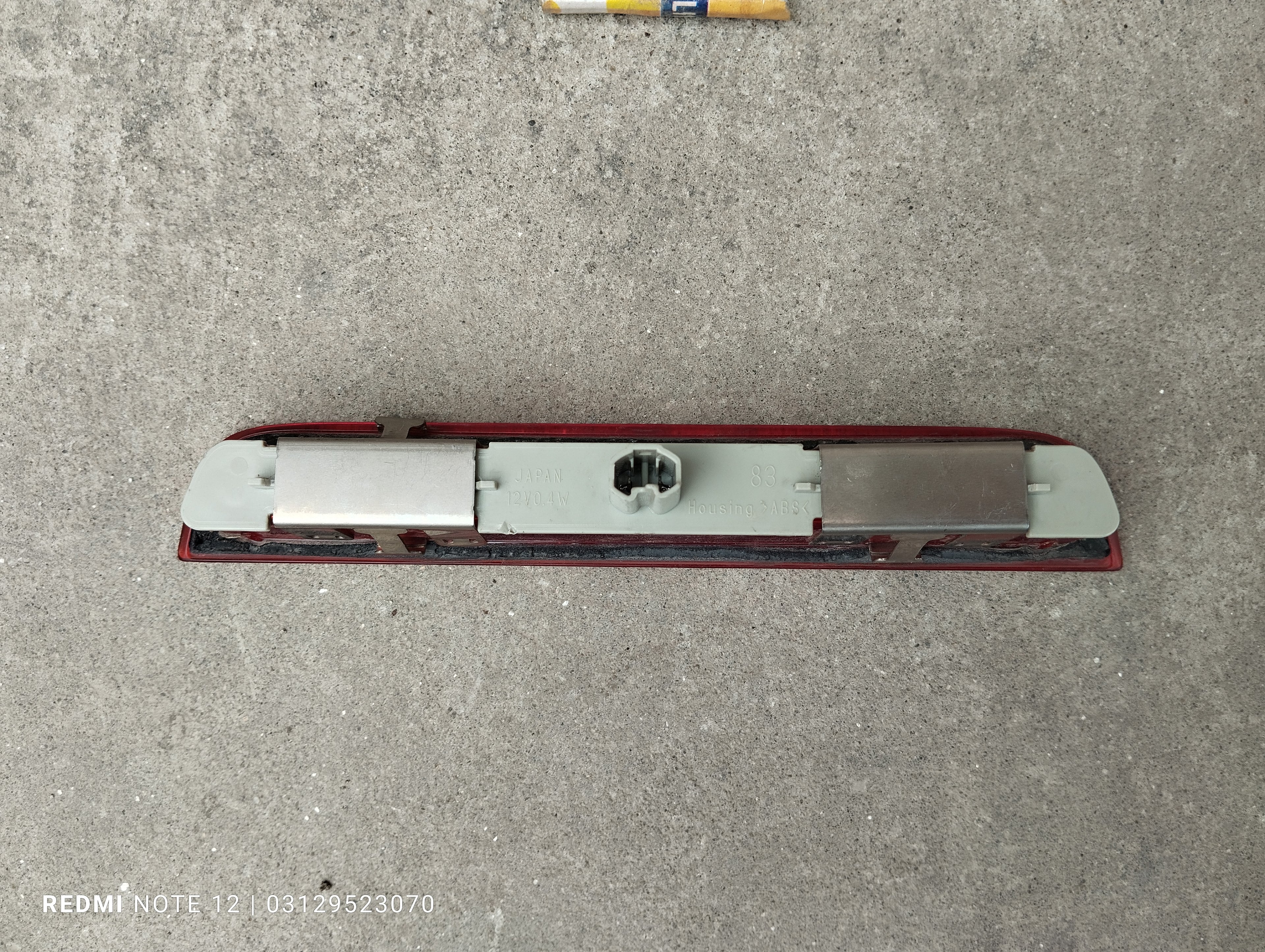 Toyota Vitz OEM Rear Trunk brake Light Genuine Japanese OEM 81570-52220