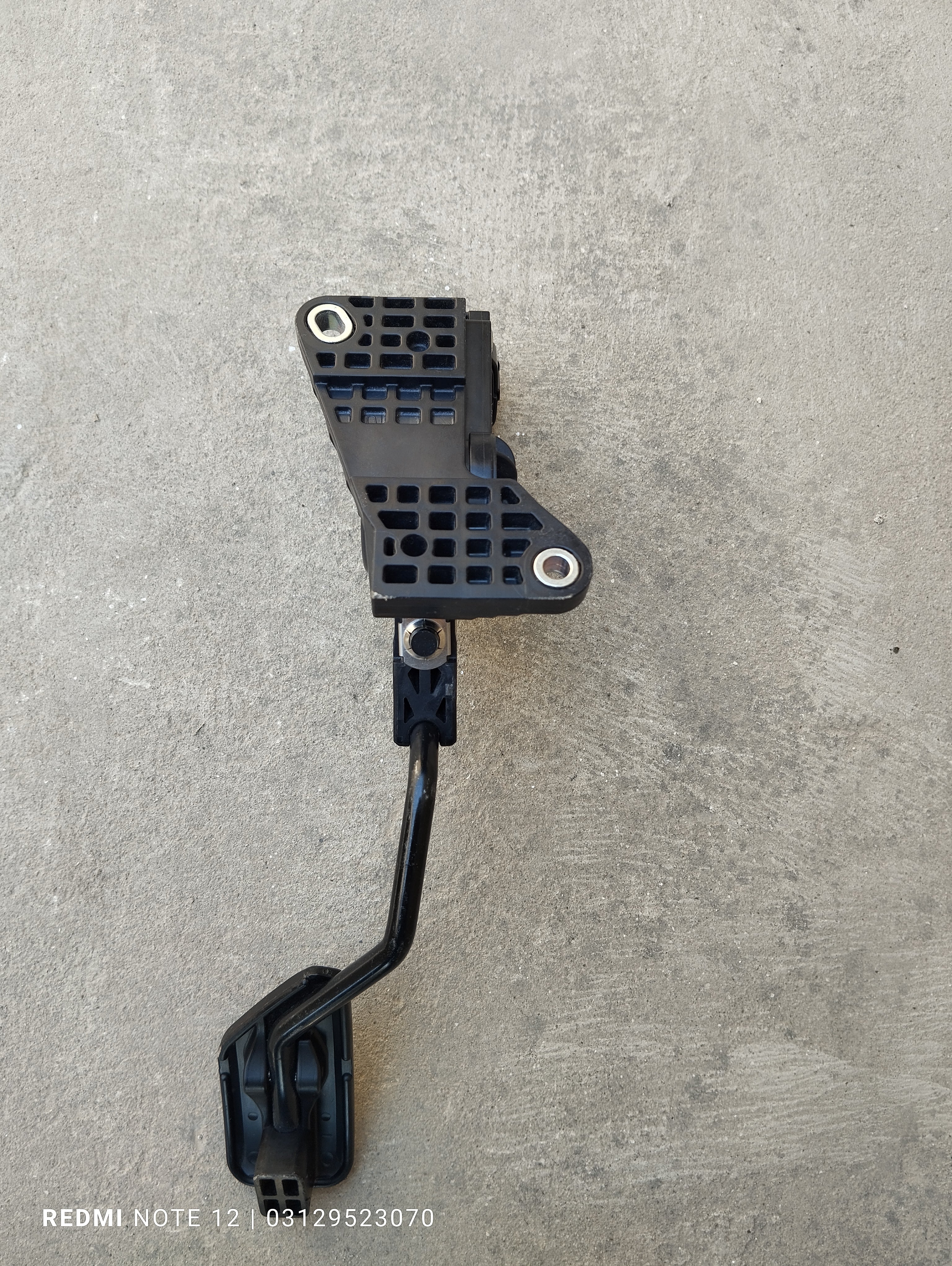 Toyota Vitz Belta OEM Accelerator Pedal Genuine Japanese OEM 78110-52010