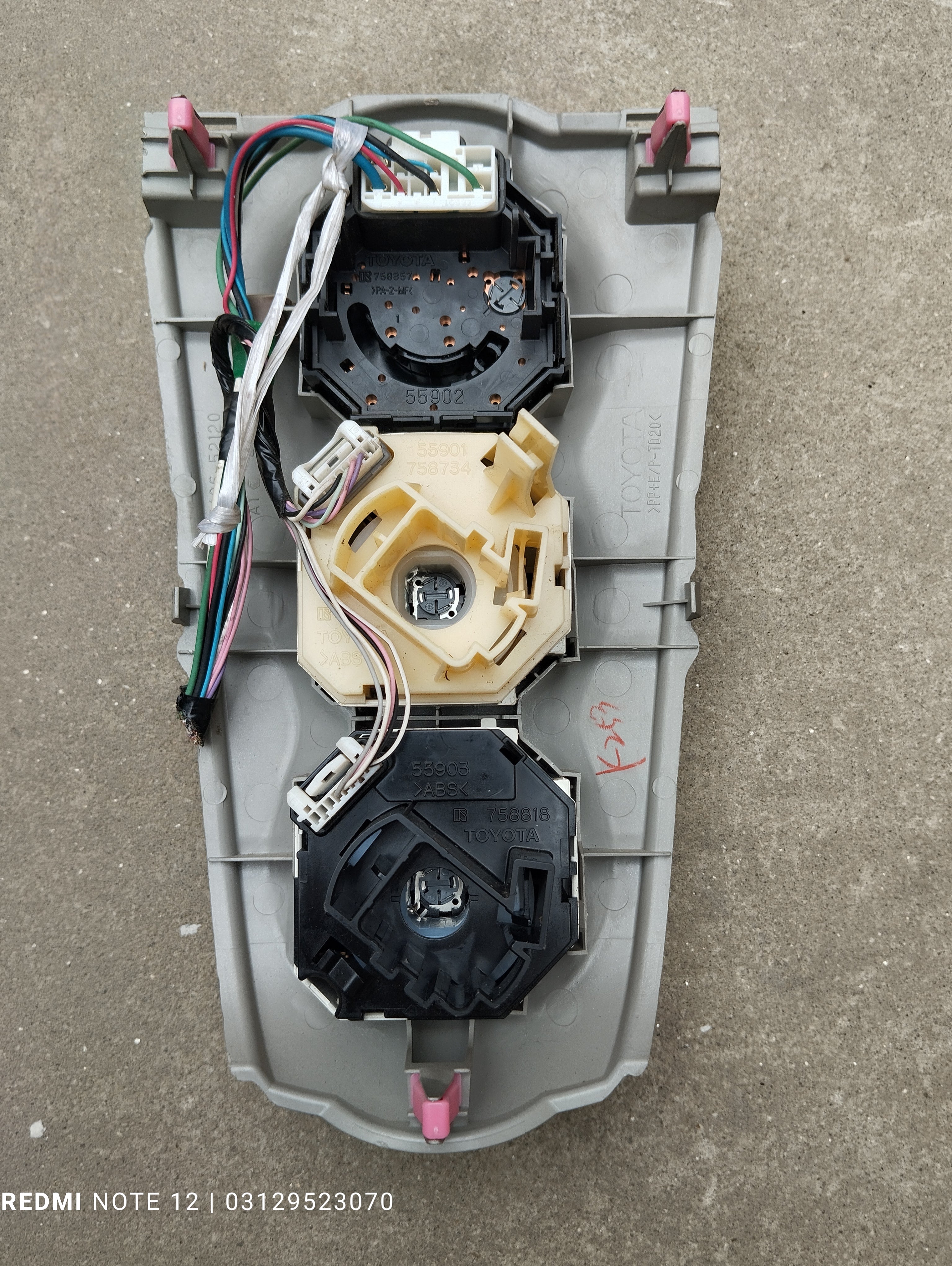 ٹویوٹا وٹز OEM اندرونی ڈیش بورڈ AC کنٹرول پینل موسمیاتی کنٹرول حقیقی جاپانی OEM 55902-52120