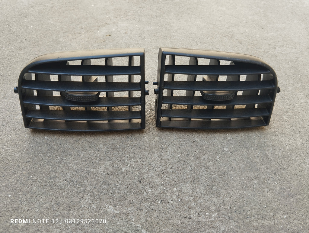 Toyota Passo OEM Interior Dashboard Center AC Air Vent AC Grille Genuine Japanese OEM 55064-BZ010