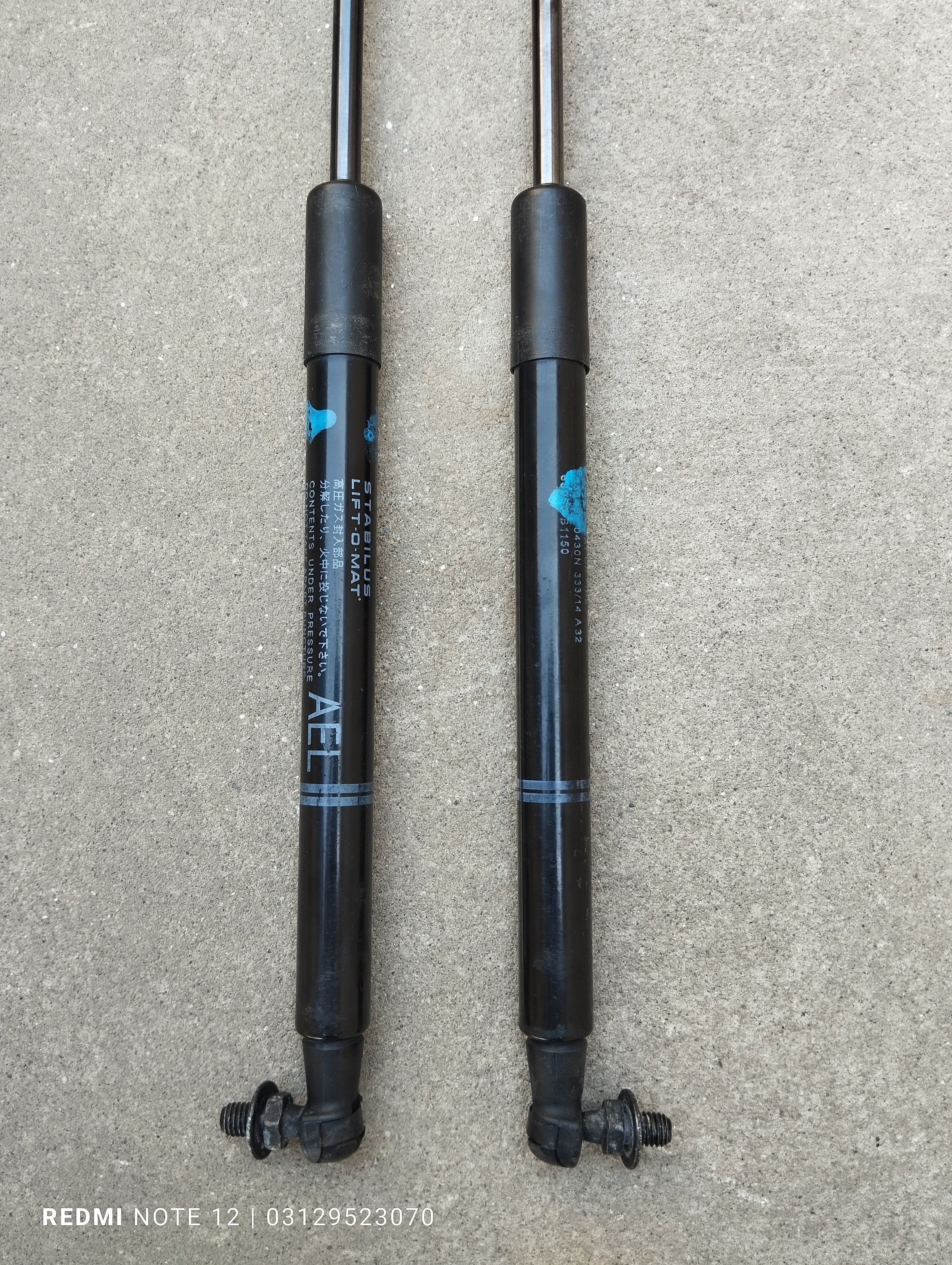 Toyota Passo OEM Rear Trunk Tailgate Shock Damper Genuine Japanese OEM 53440-B1050