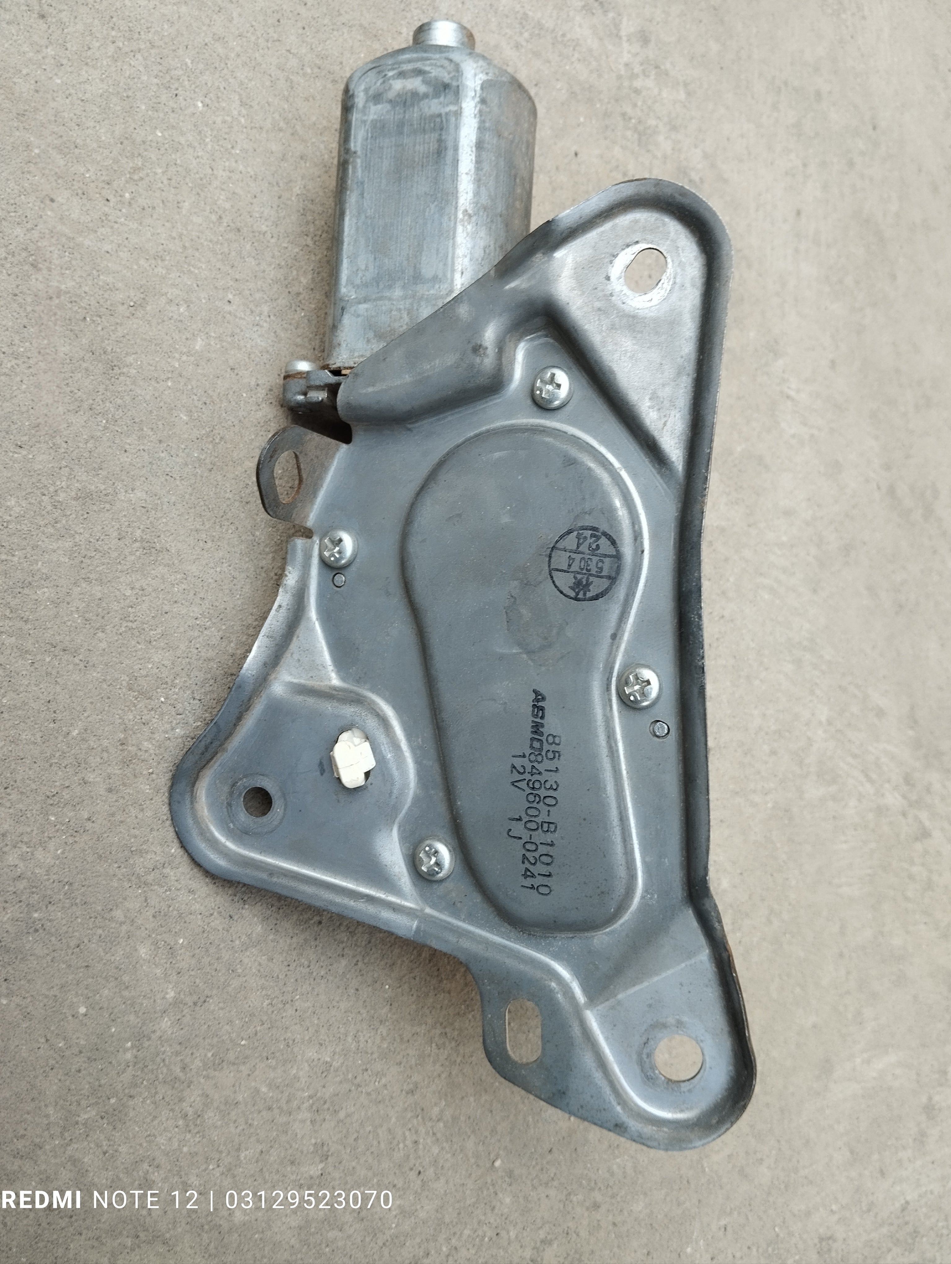 Toyota Passo OEM Rear Trunk Wiper Motor Genuine Japanese OEM 85130-B1010
