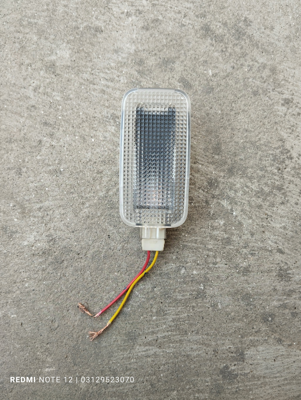 Toyota Vitz Belta Yaris OEM Interior Rear Trunk lighting Genuine Japanese OEM 86160-0D350