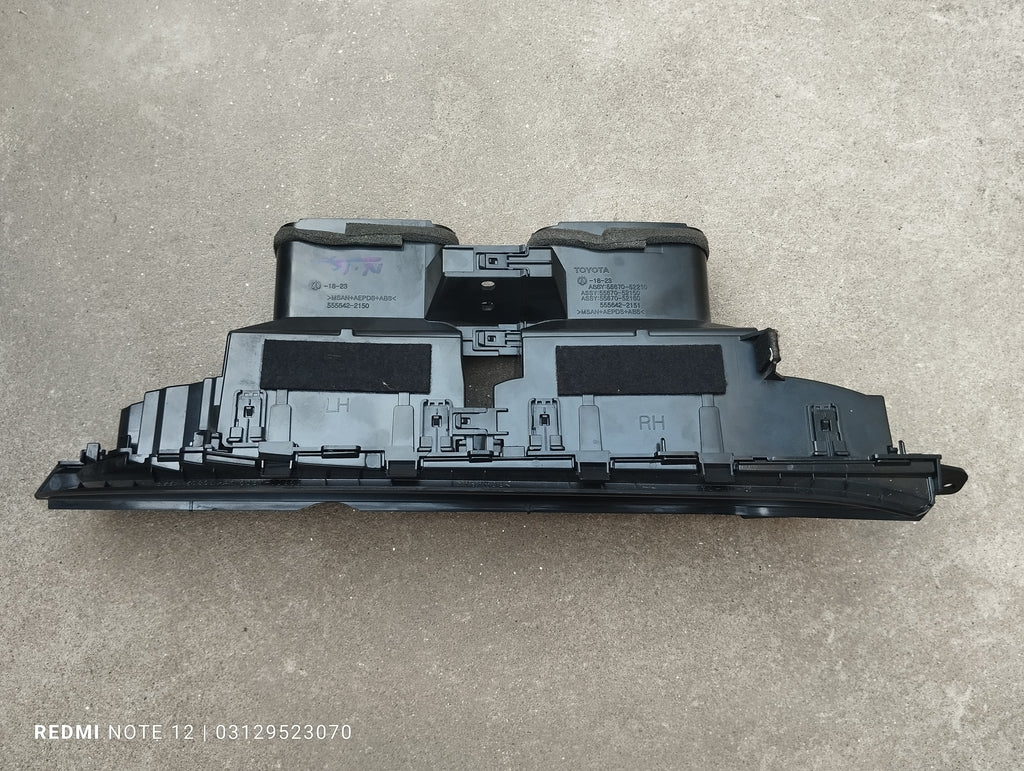 ٹویوٹا وٹز OEM اندرونی ڈیش بورڈ سینٹر AC ایئر وینٹ کروم حقیقی جاپانی OEM 55670-52160