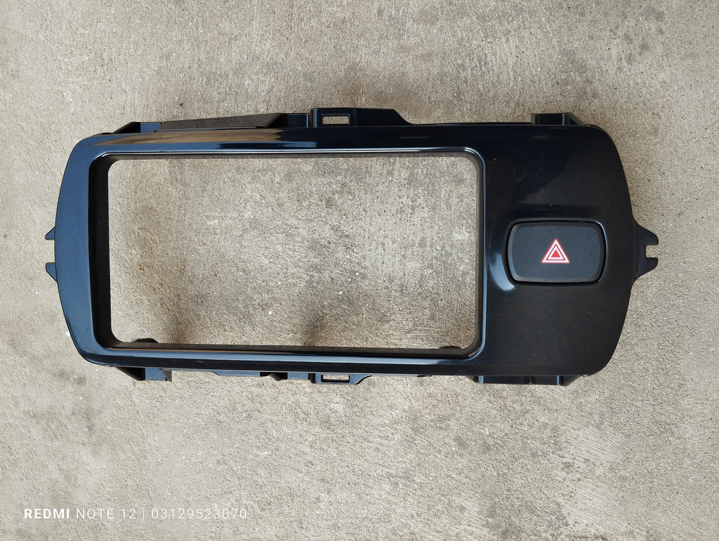 Toyota Vitz OEM interior Dashboard Piano Black Cluster Panel Audio Panel OEM 55405-52860