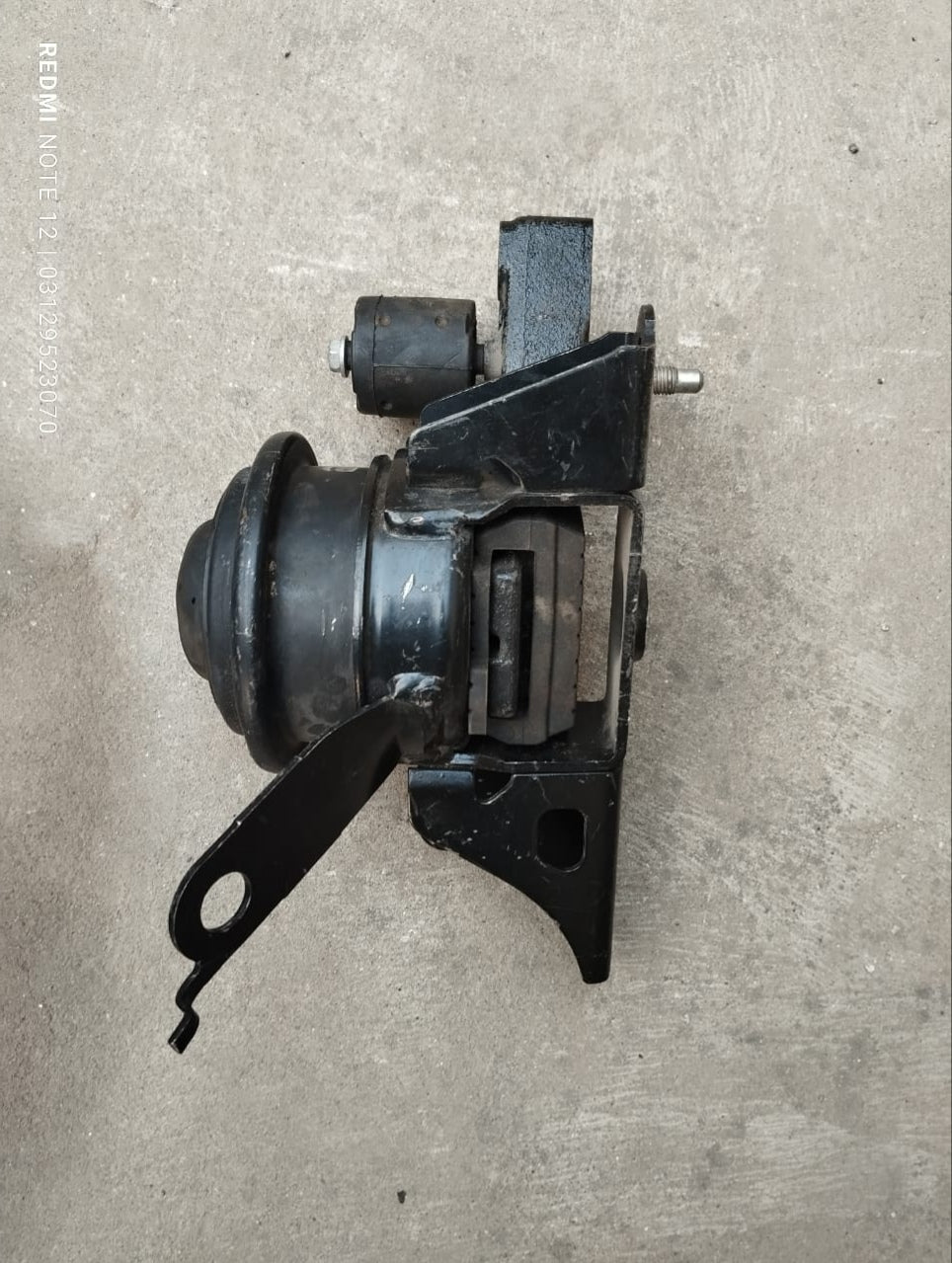 Toyota Aqua OEM Engine Mounting Right Side Genuine Japanese OEM 12305-21451