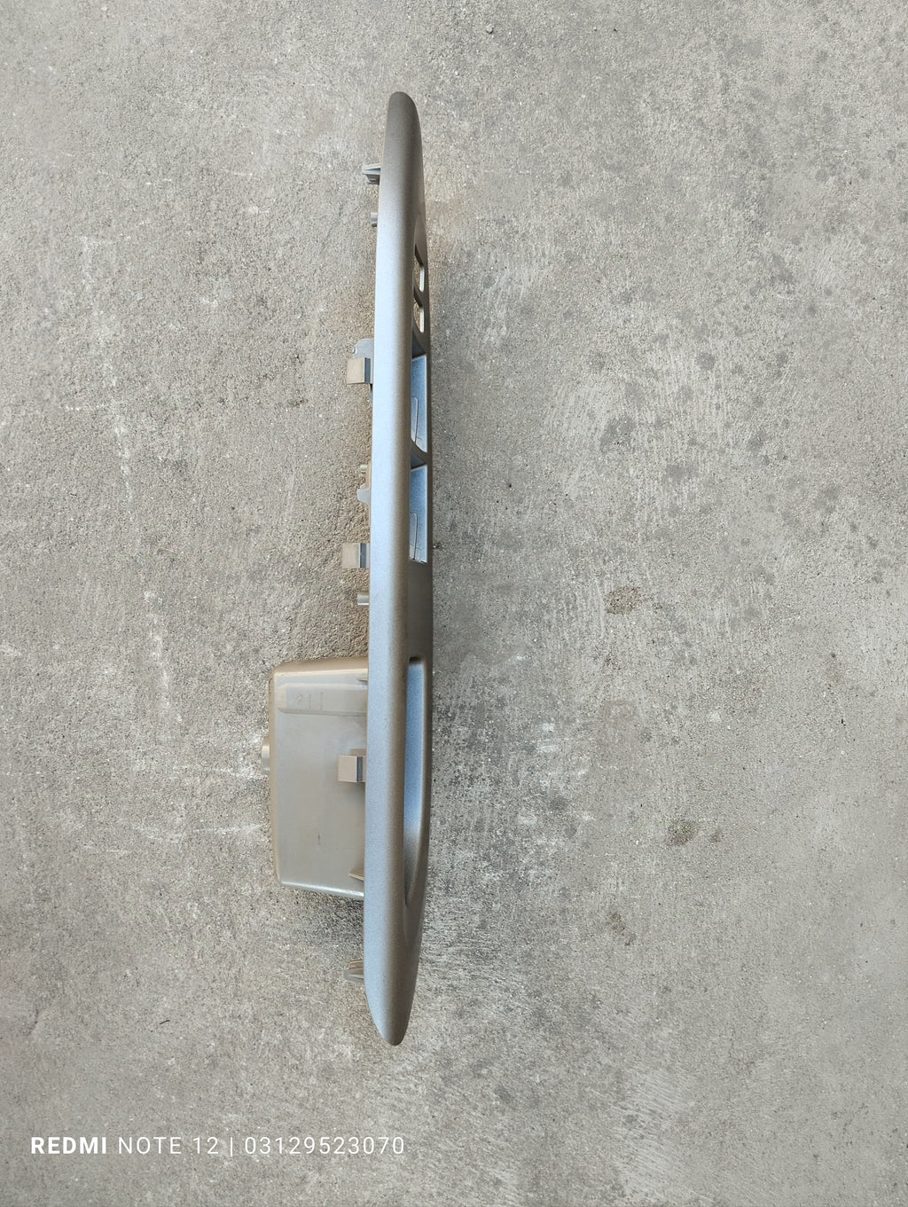 Toyota Belta OEM Interior Power window master Switch Panel Cover RH Front Right Side OEM 74231-52370