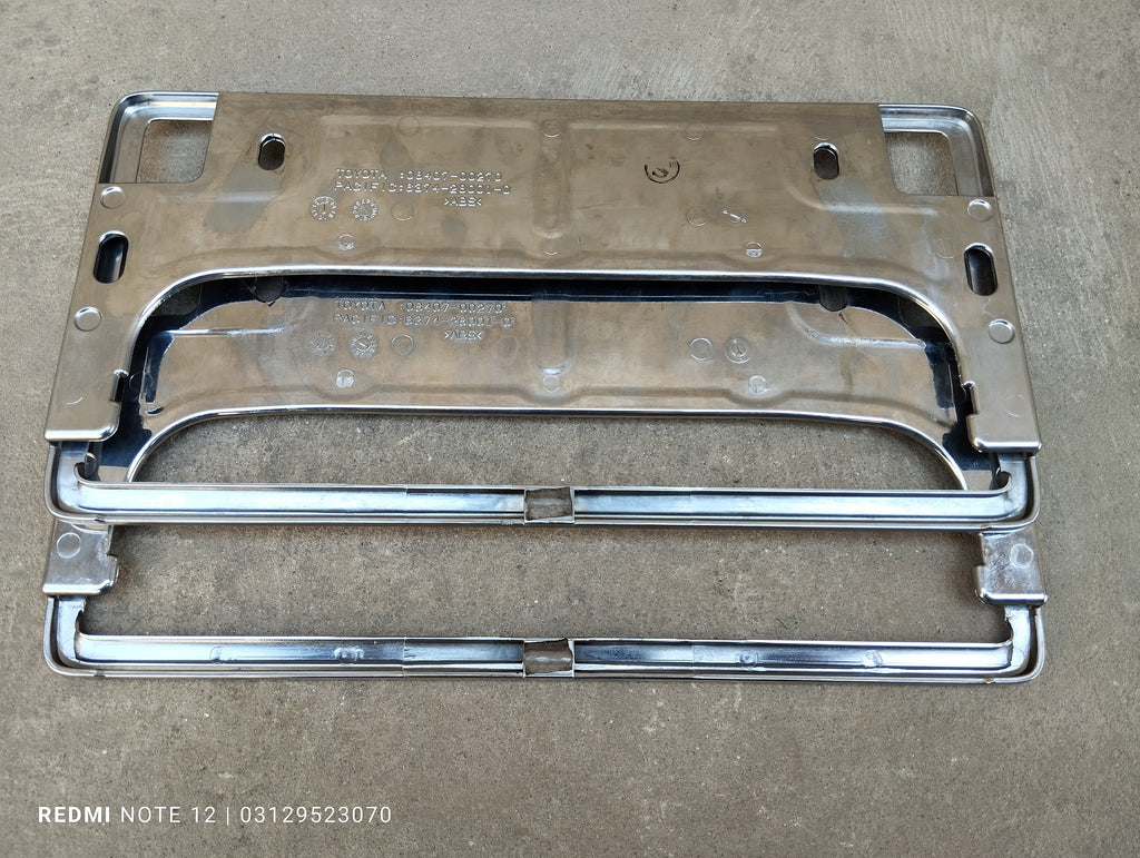 Toyota OEM Genuine Licence Plate Holder Frame Chrome Genuine Japanese OEM 08407-00270