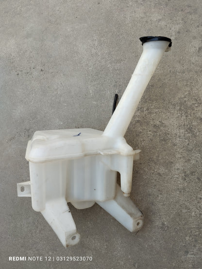 Toyota Vitz OEM Windshield Washer Tank Bottle Genuine Japanese OEM 85315-52280