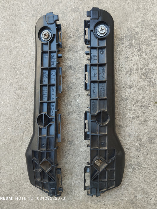 Toyota Aqua OEM Rear bumper Spacer bracket L+H Genuine Japanese OEM 52575-52180 52576-52160