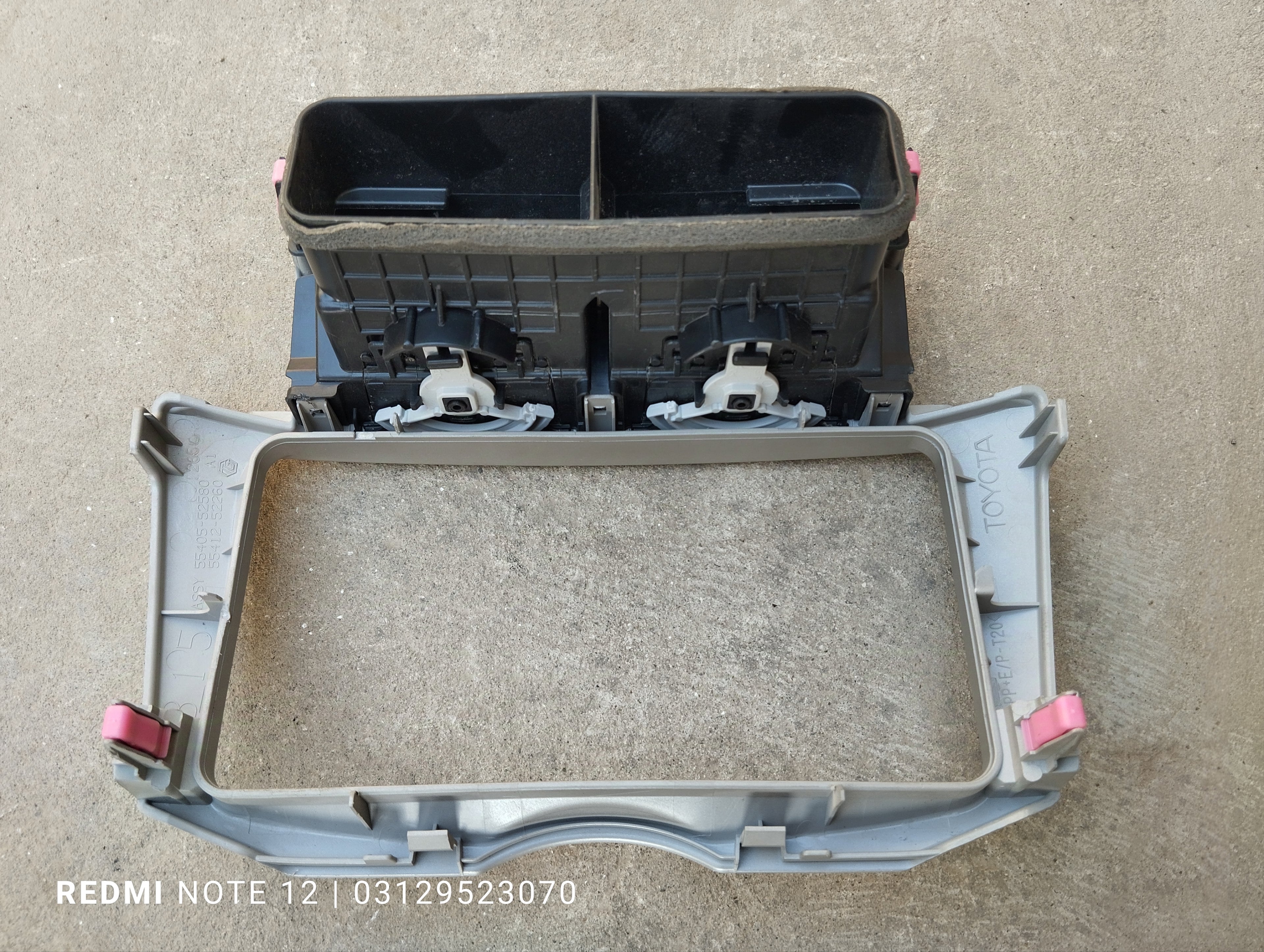 Toyota Vitz OEM Interior Dashboard AC Air Vent Panel OEM 55405-52580B0