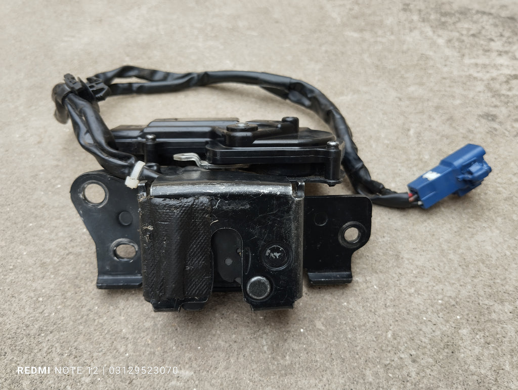 ٹویوٹا پرائس OEM ریئر ٹرنک لاک ریئر ٹیل گیٹ لاک حقیقی جاپانی OEM 69350-47020