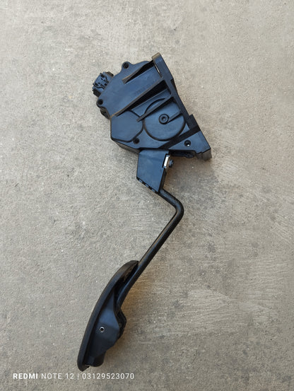 Toyota Prius OEM Accelerator Pedal Genuine Japanese OEM 78110-47060