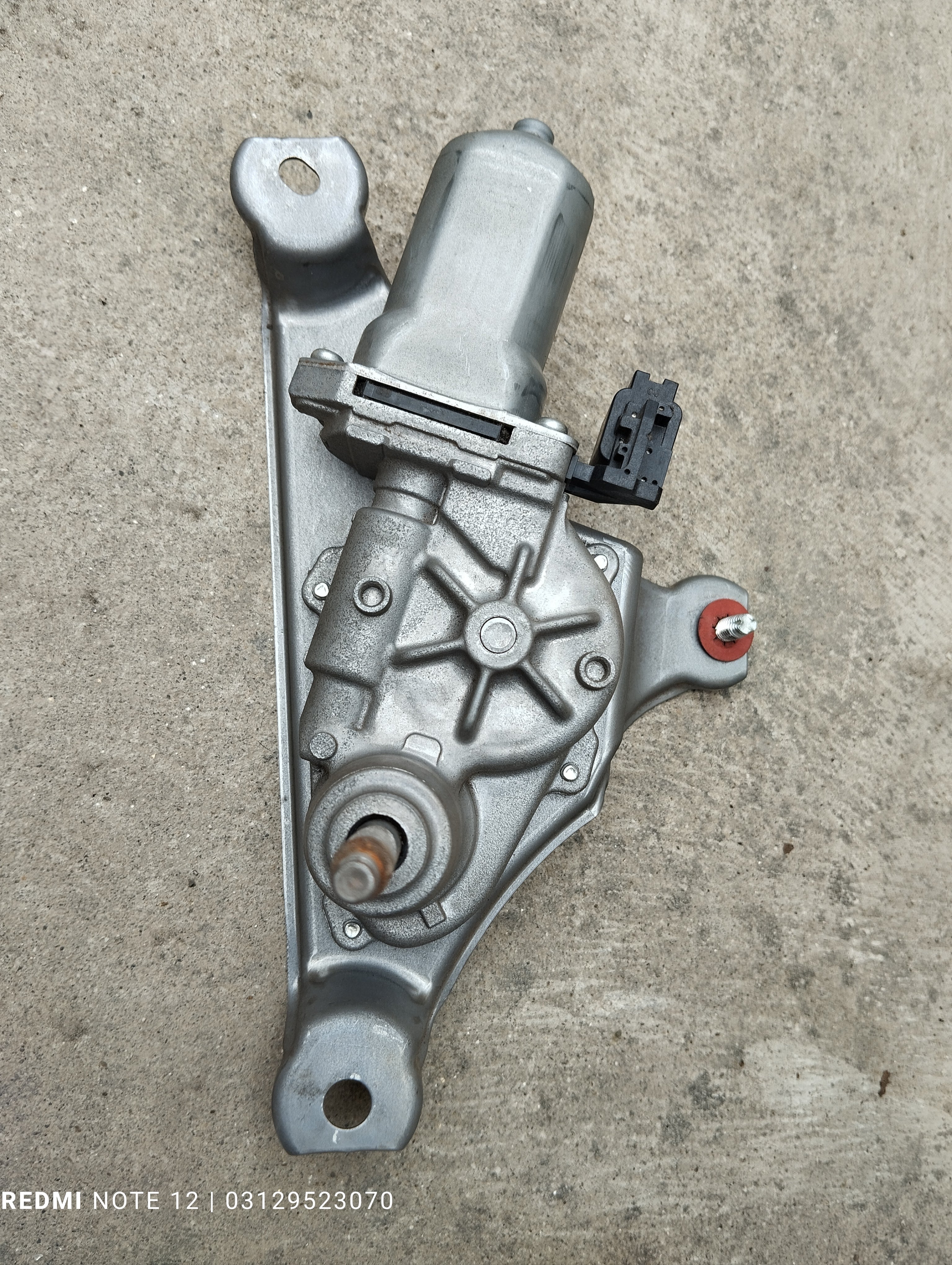 Toyota Vitz OEM Rear Trunk Wiper Motor Genuine Japanese OEM 85130-52230